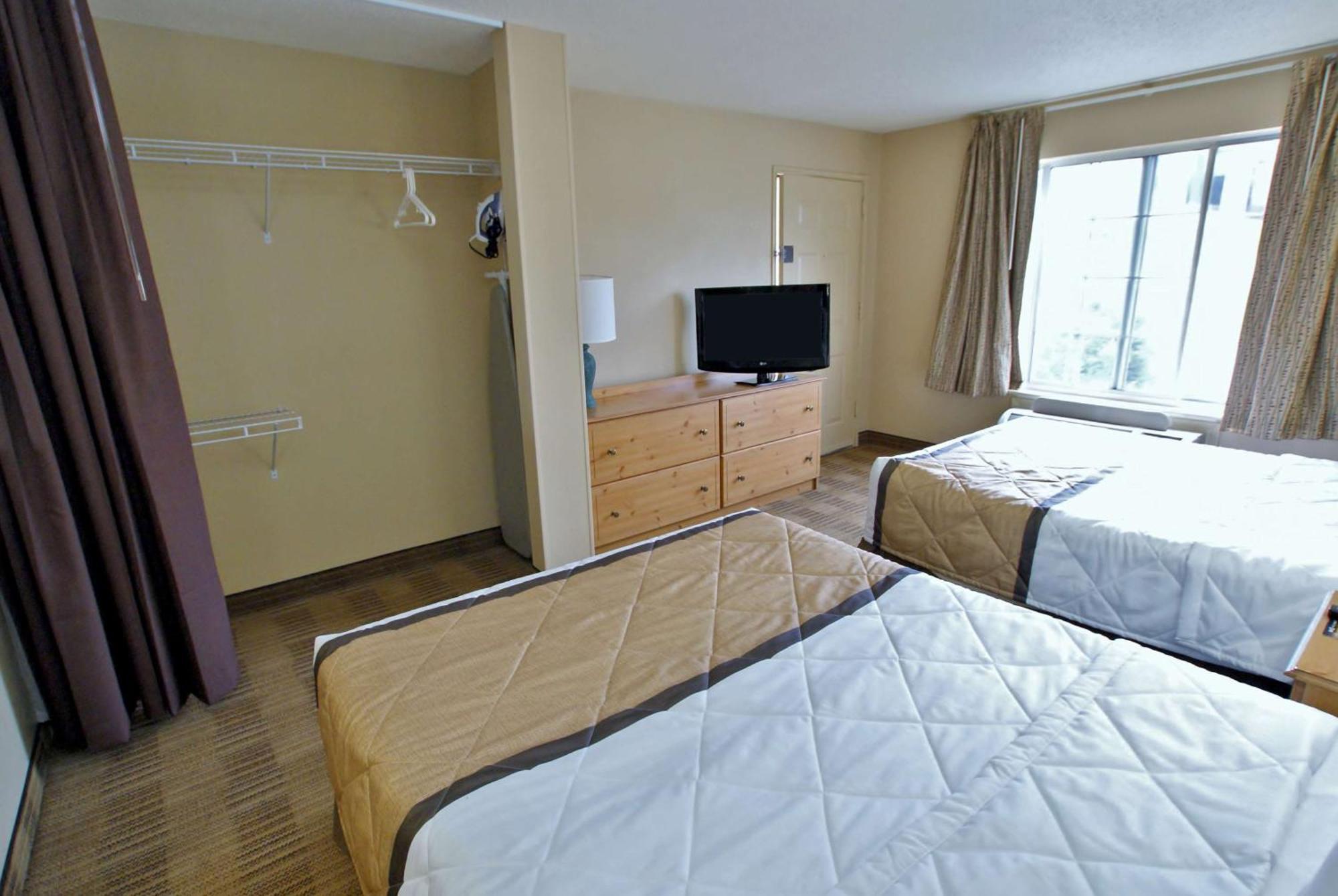 Extended Stay America Select Suites - Durham - University - Ivy Creek Blvd Ngoại thất bức ảnh