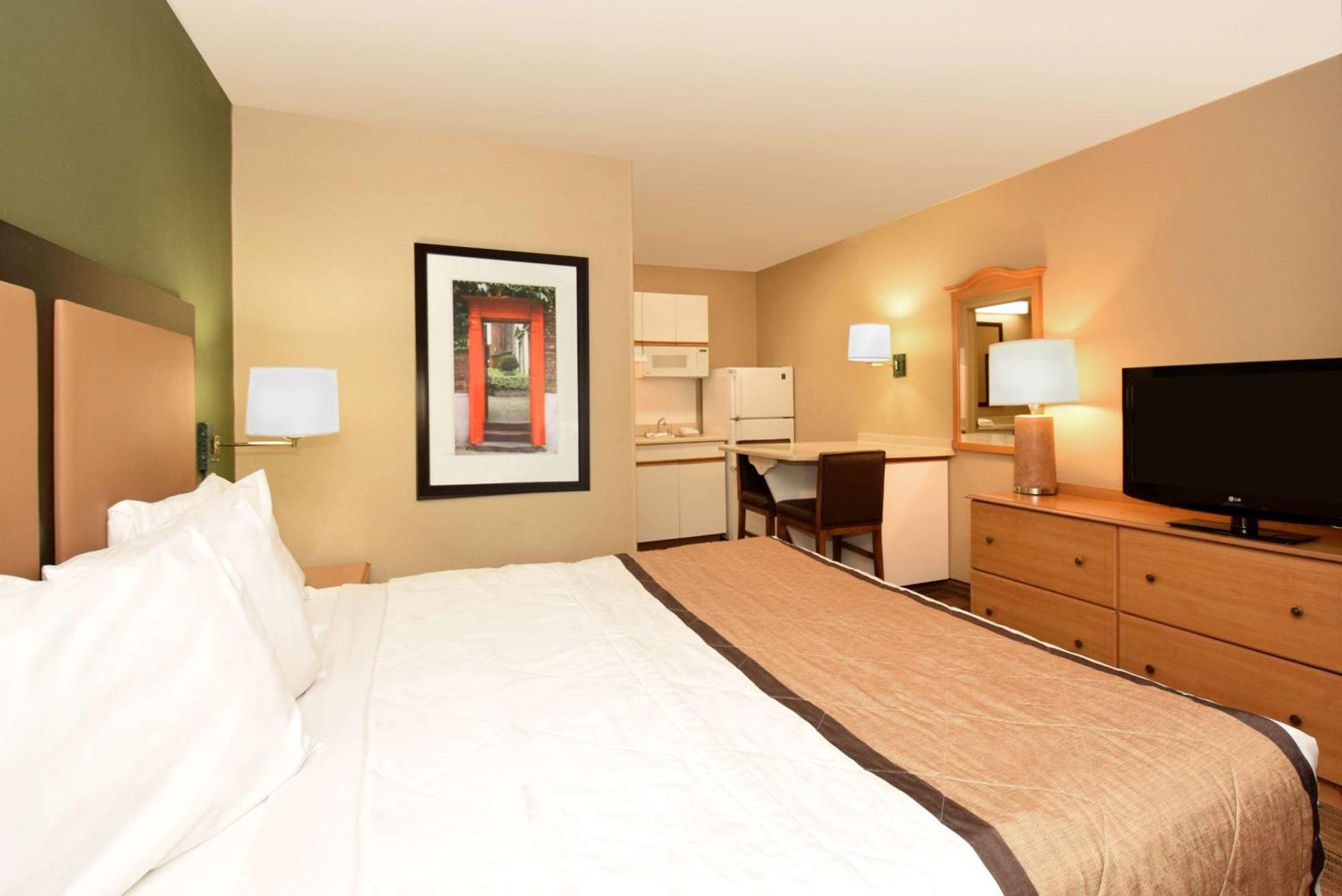 Extended Stay America Select Suites - Durham - University - Ivy Creek Blvd Ngoại thất bức ảnh