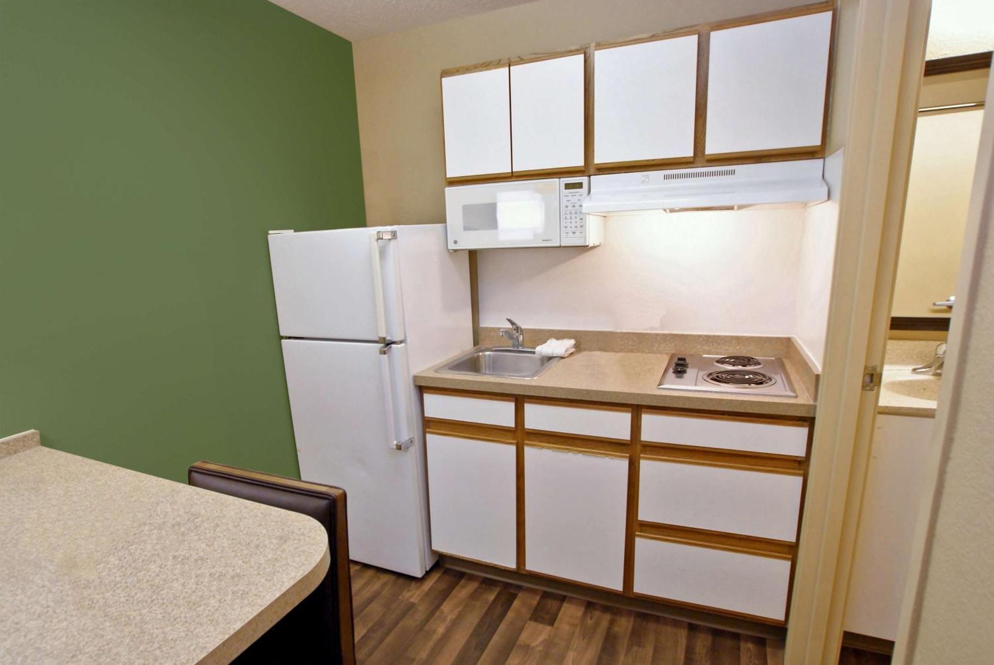 Extended Stay America Select Suites - Durham - University - Ivy Creek Blvd Ngoại thất bức ảnh